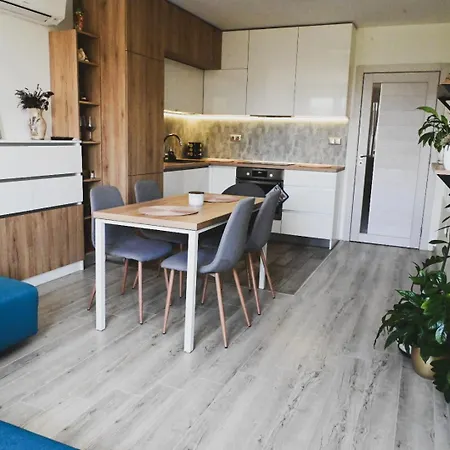 зара Apartamento Burgas